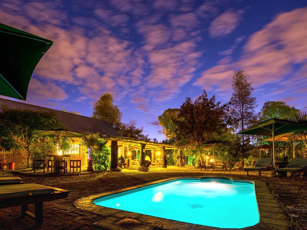 Urban Camp Hotel Windhoek Exterior photo