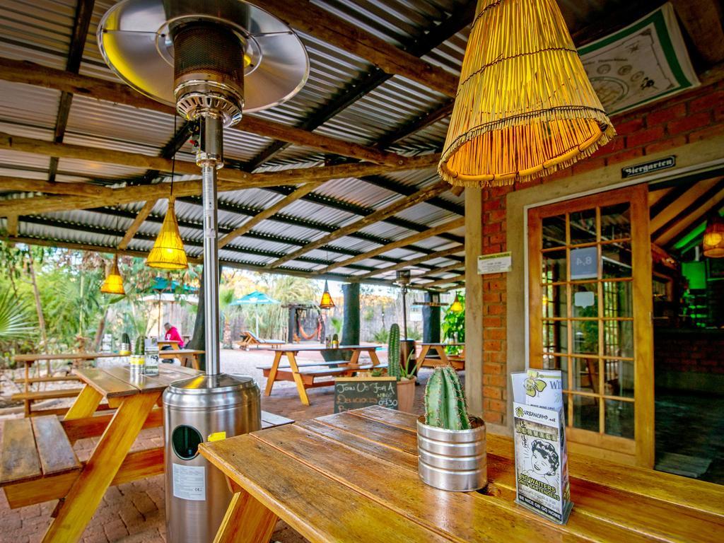 Urban Camp Hotel Windhoek Exterior photo